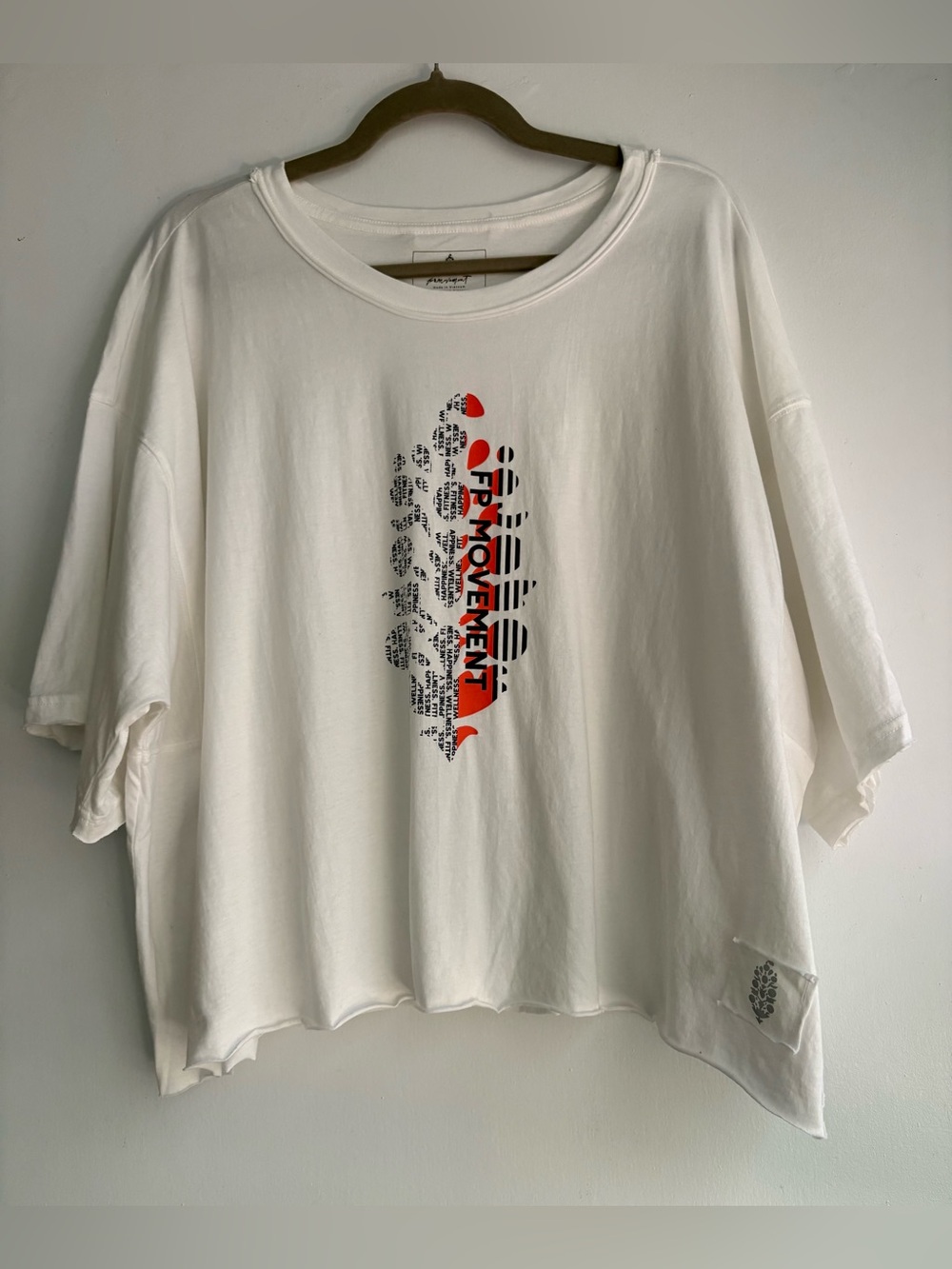 FP Movement Inspire Logo Tee• XL 🔥 - Picture 2 of 16